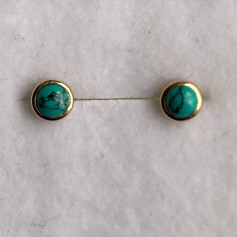 Body Gems Gold Threadless Ends